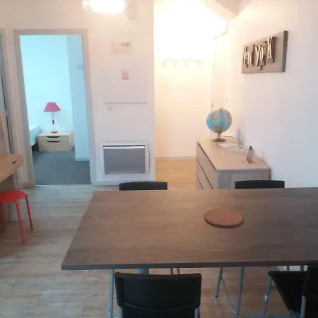 T2 Proche De Rennes Апартаменты