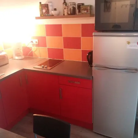 T2 Proche De Rennes Апартаменты